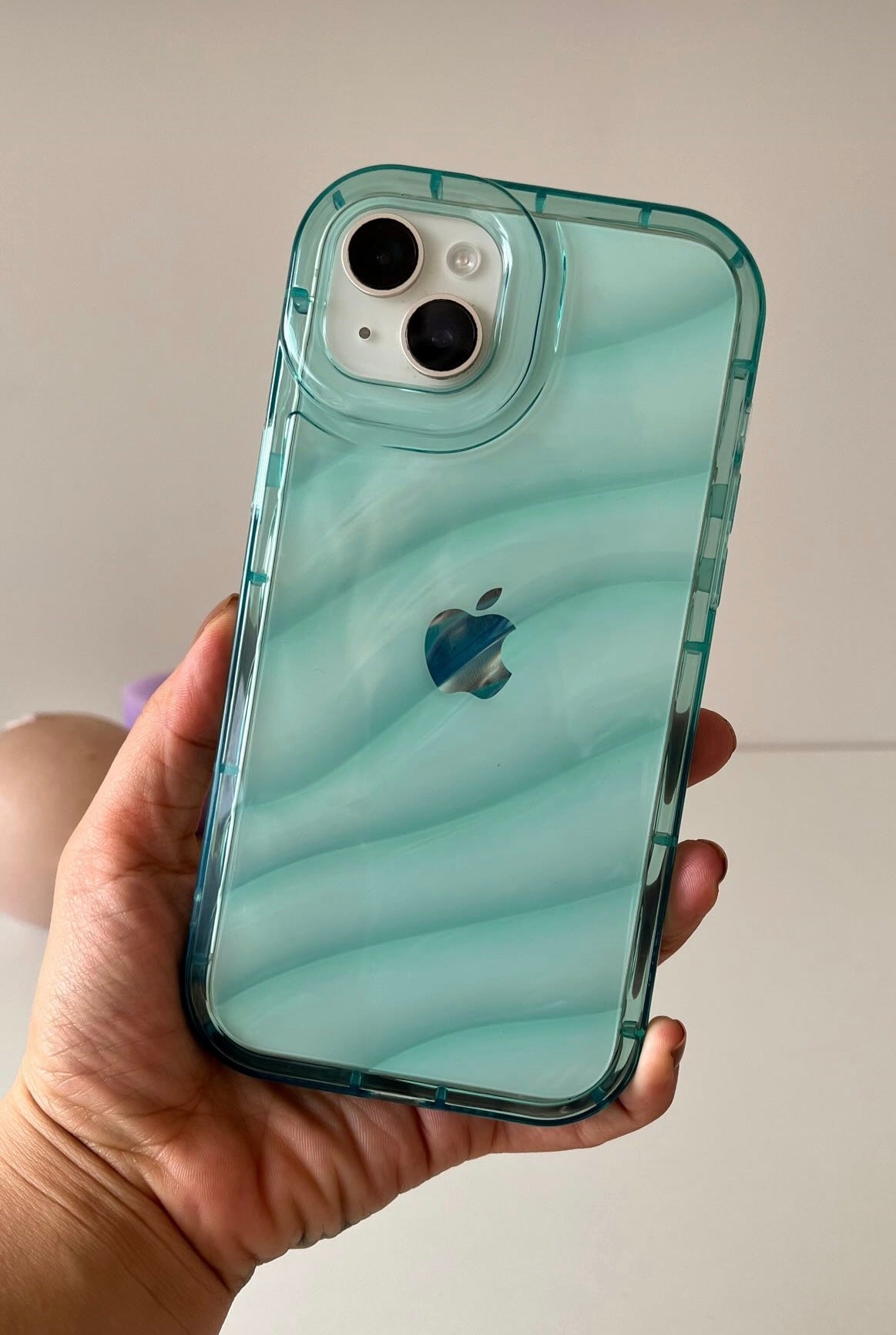 Case Curva iPhone 16/ 16 pro