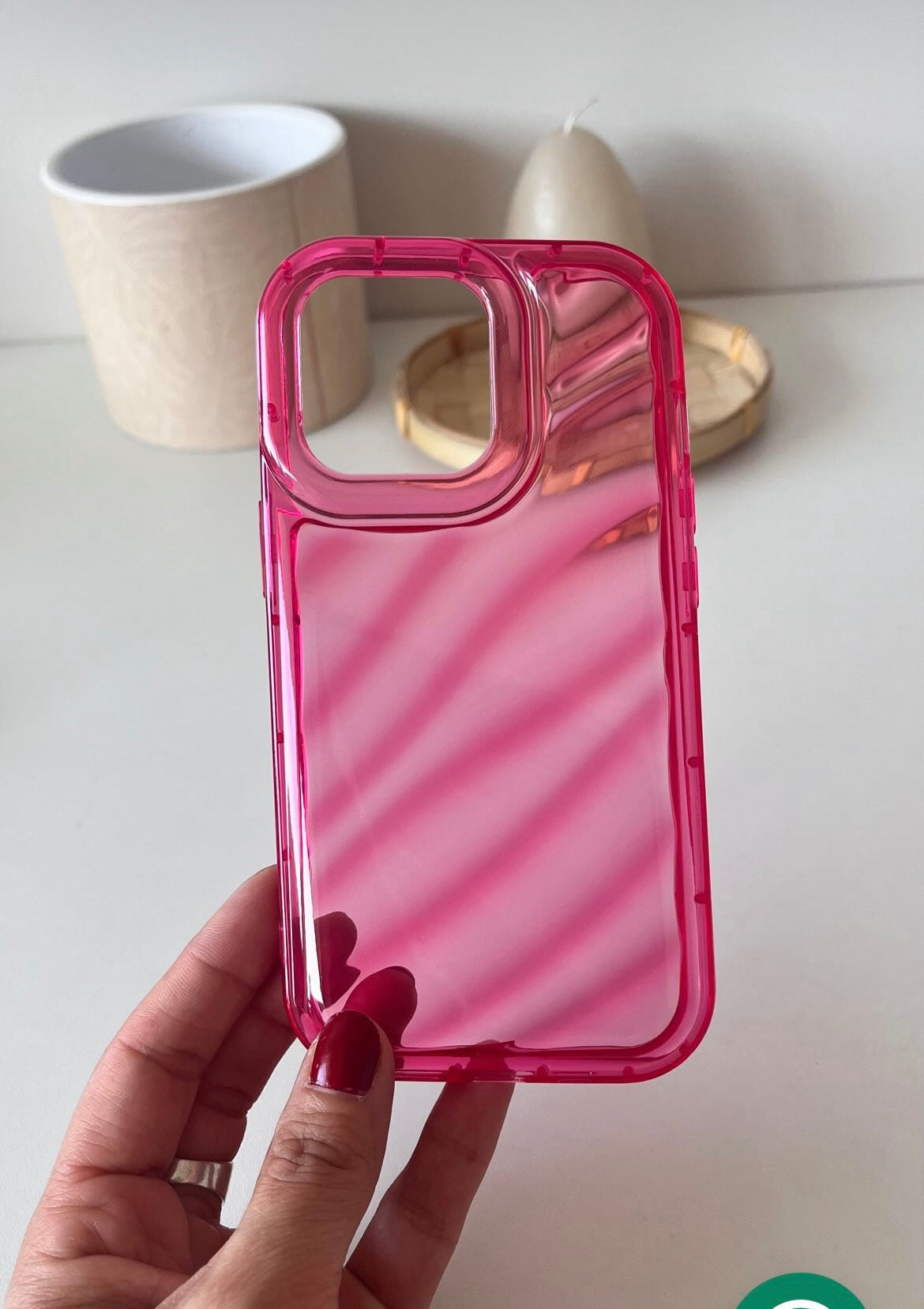Case Curva iPhone 16/ 16 pro