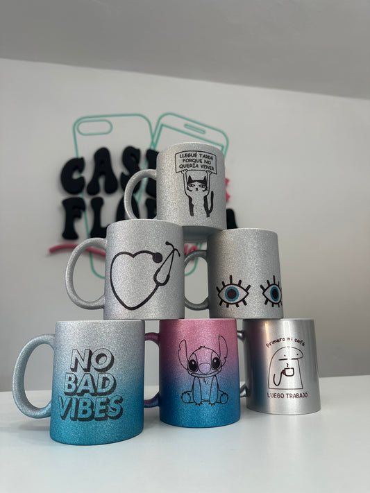 Taza de glitter con diseños