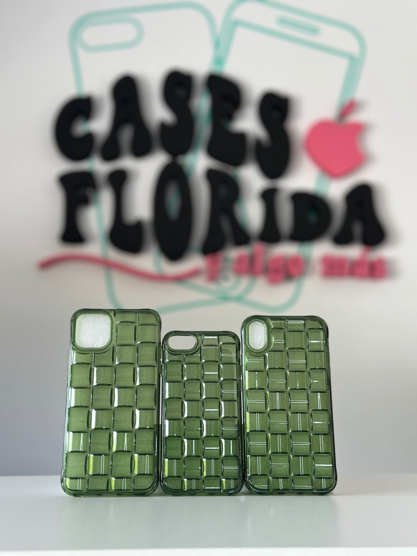 Case CUBO Verde