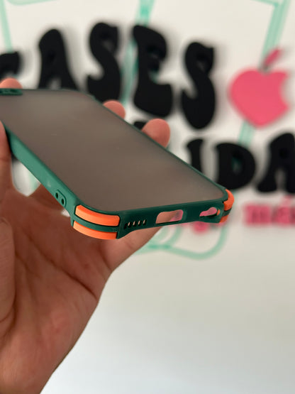 Case con bordes reforzados,  Verde con naranja