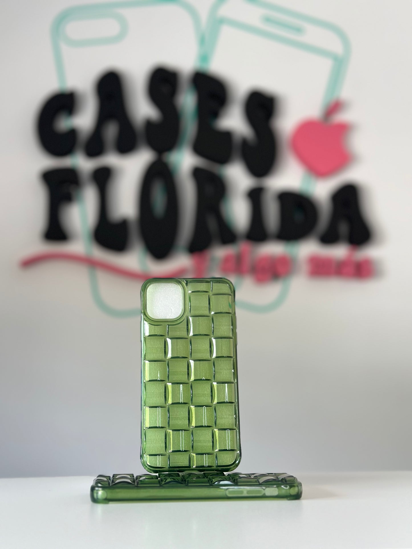 Case CUBO Verde